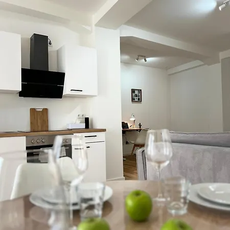 Terrace Loft - & Quiet - 4 Min Walk To Station - Free Parking Bamberg