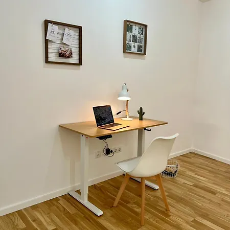 Lejlighed Terrace Loft - & Quiet - 4 Min Walk To Station - Free Parking Bamberg