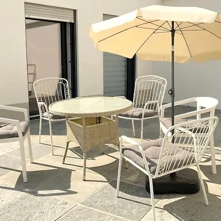 Terrace Loft - & Quiet - 4 Min Walk To Station - Free Parking * Bamberg